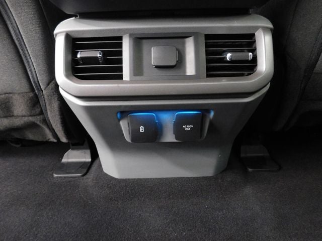 2023 Ford F-150 Lightning XLT