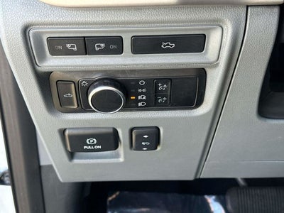 2023 Ford F-150 Lightning XLT