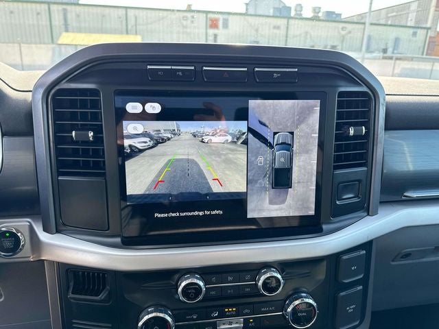 2023 Ford F-150 Lightning XLT