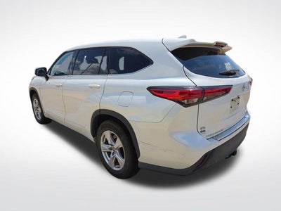 2020 Toyota Highlander LE