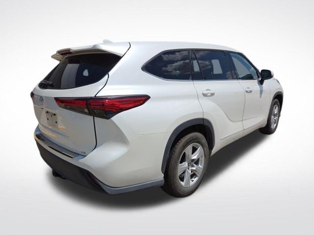 2020 Toyota Highlander LE