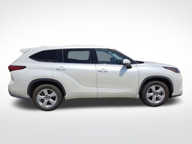 2020 Toyota Highlander LE