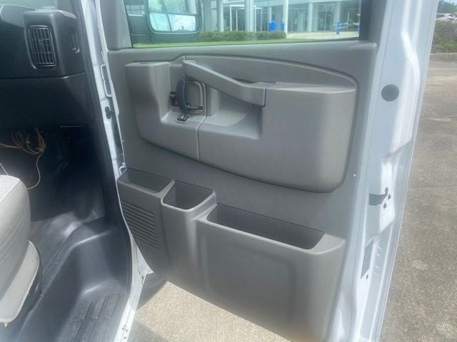 2016 Chevrolet Express 3500 LT Passenger
