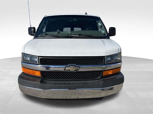 2016 Chevrolet Express 3500 LT Passenger