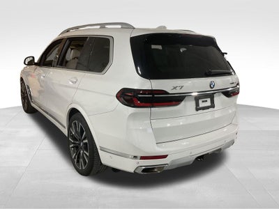 2024 BMW X7 xDrive40i