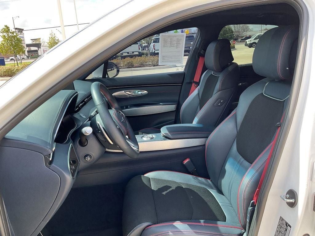 2023 Genesis GV70 2.5T