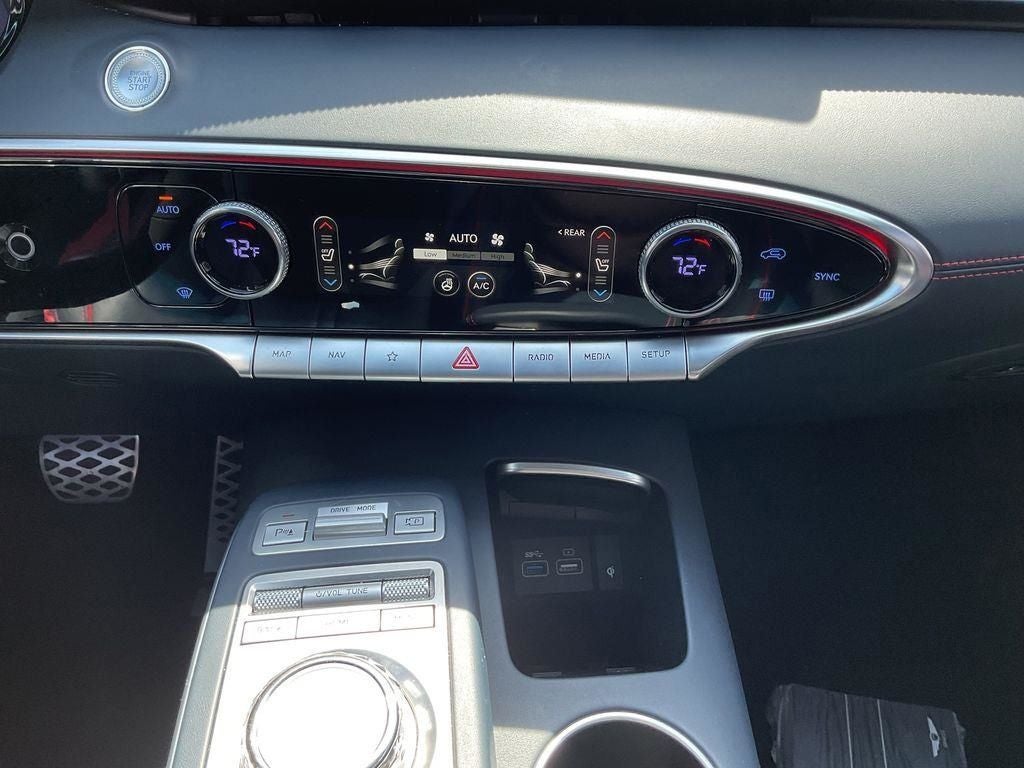 2023 Genesis GV70 2.5T