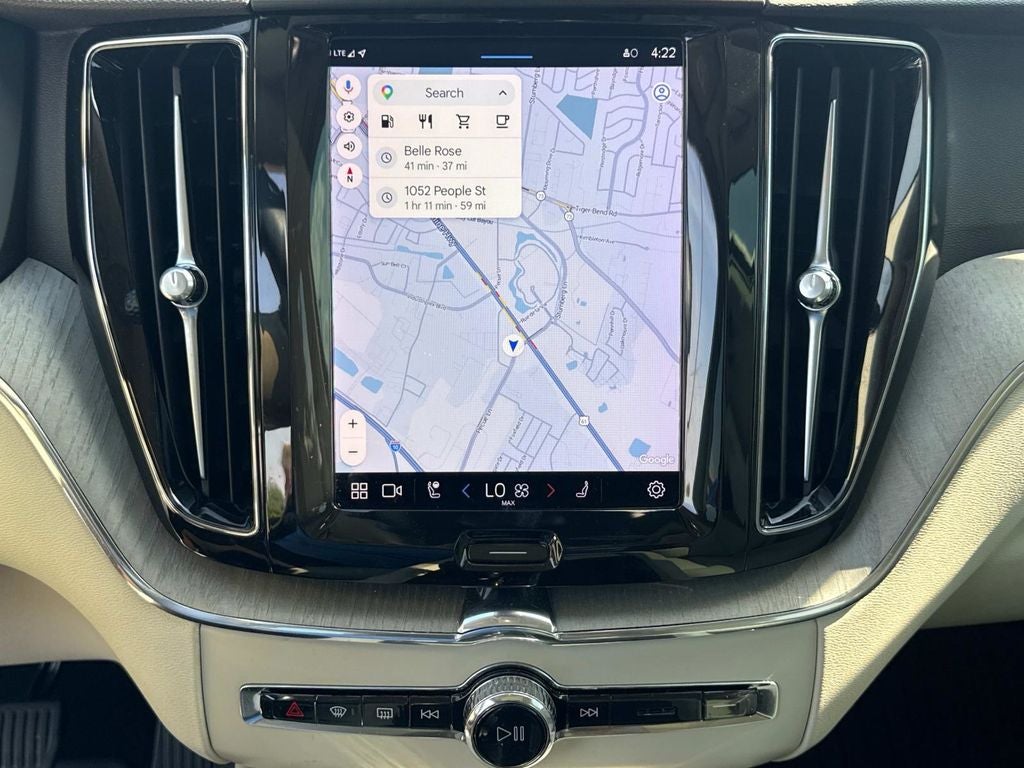 2023 Volvo XC60 B5 Plus Bright Theme