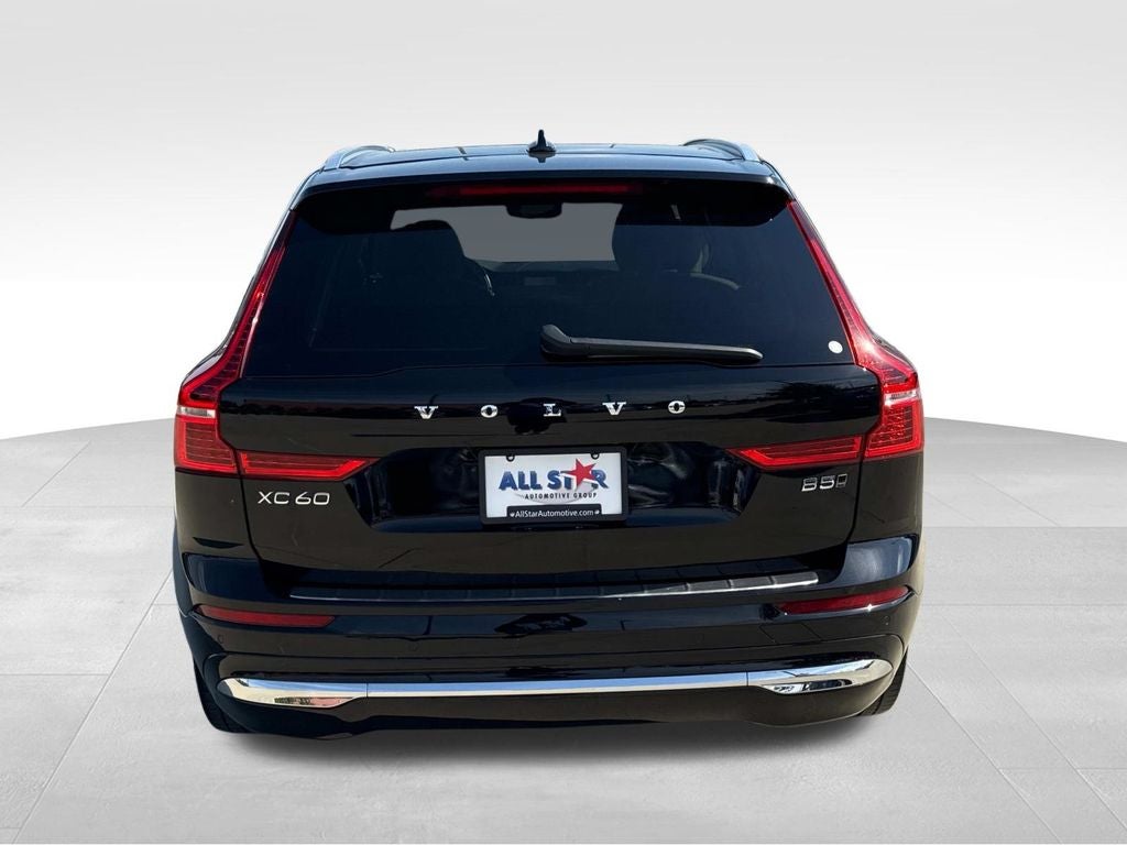 2023 Volvo XC60 B5 Plus Bright Theme