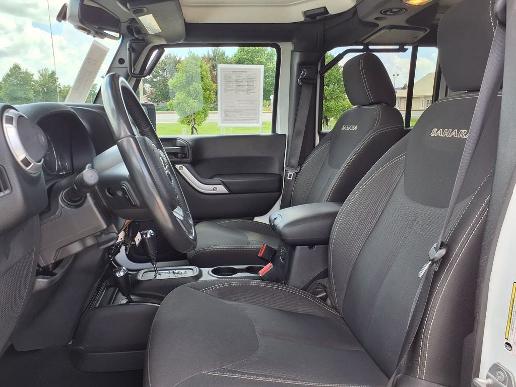 2016 Jeep Wrangler Unlimited Sahara