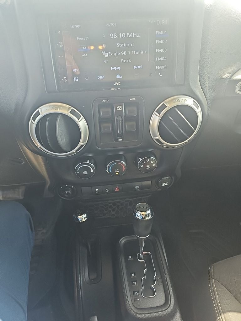 2018 Jeep Wrangler JK Unlimited Sahara
