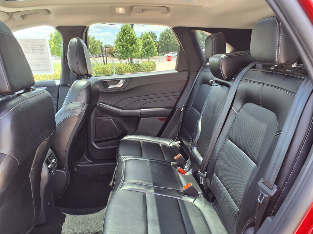 2025 Ford Escape Platinum