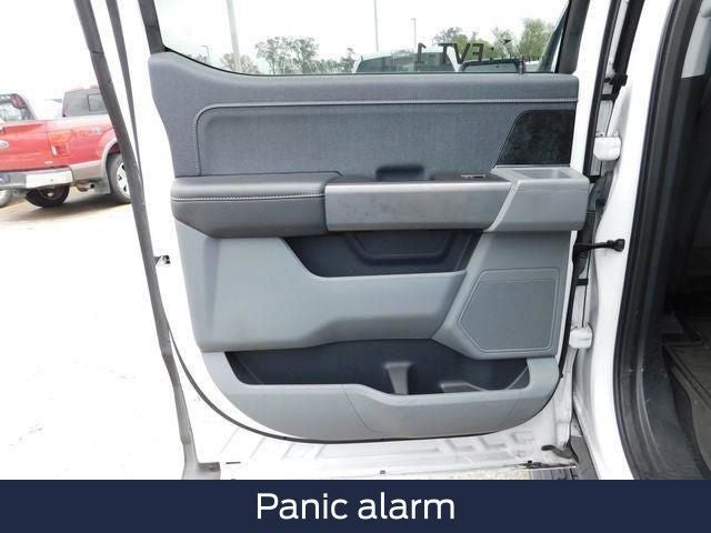 2023 Ford F-150 Lightning XLT