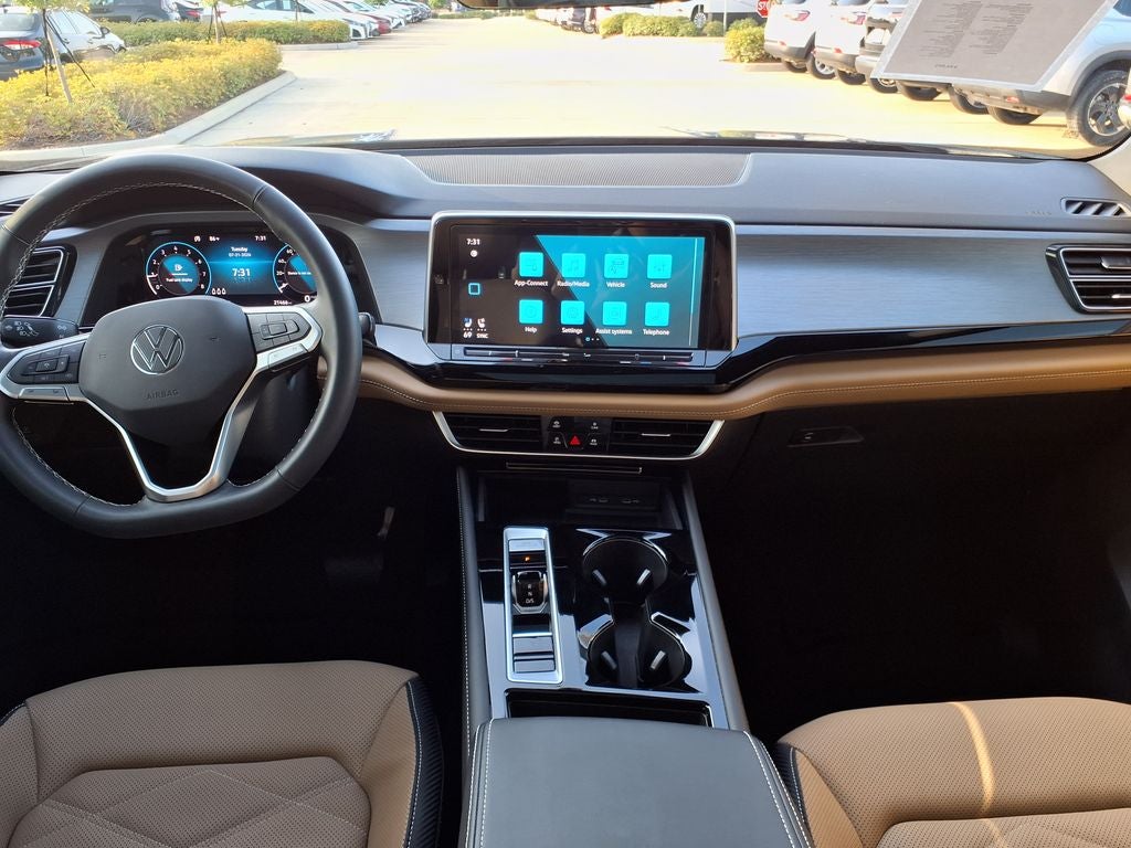 2024 Volkswagen Atlas Cross Sport 2.0T SE w/Technology