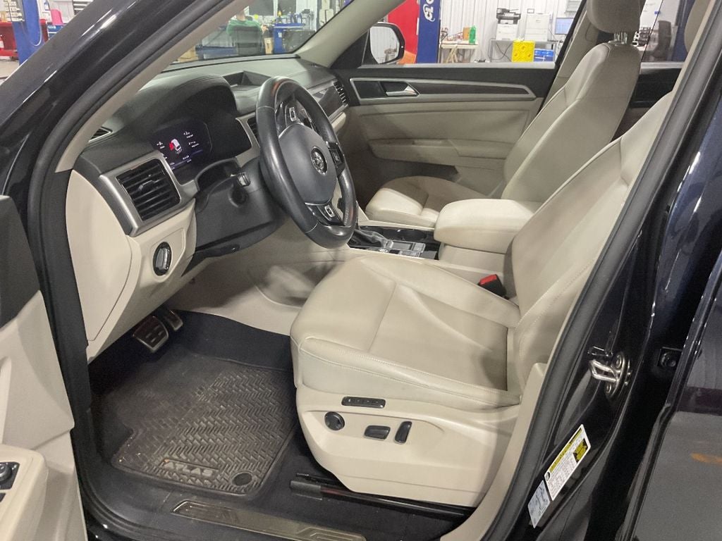 2019 Volkswagen Atlas 3.6L V6 SEL R-Line R-Line