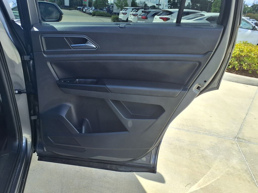 2019 Volkswagen Atlas 2.0T SE w/Technology w/Technology