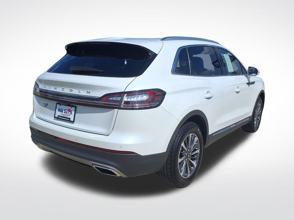2022 Lincoln Nautilus Standard