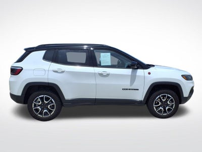 2025 Jeep Compass Trailhawk
