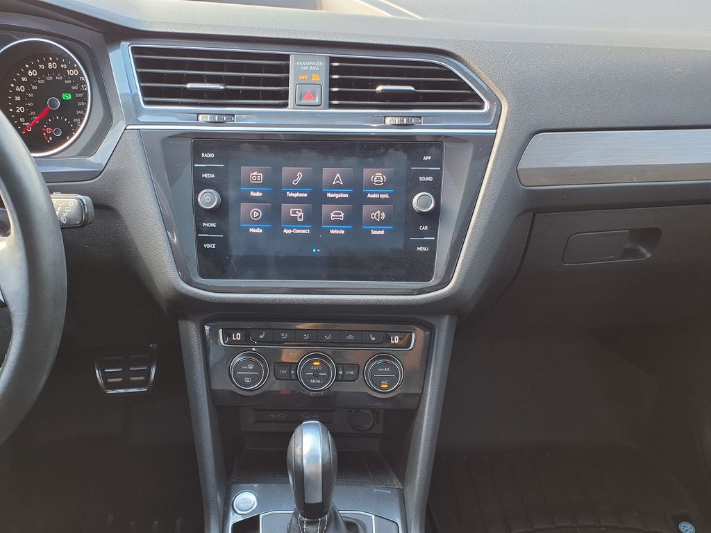 2021 Volkswagen Tiguan 2.0T SE R-Line Black