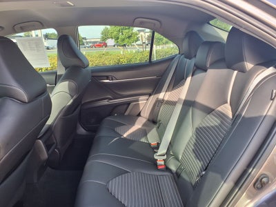 2024 Toyota Camry Hybrid SE