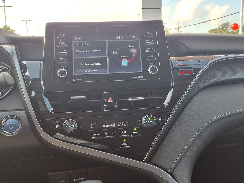 2024 Toyota Camry Hybrid SE