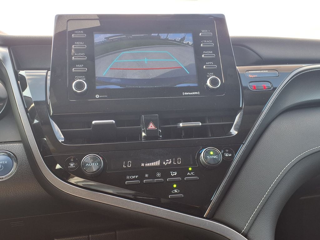2024 Toyota Camry Hybrid SE