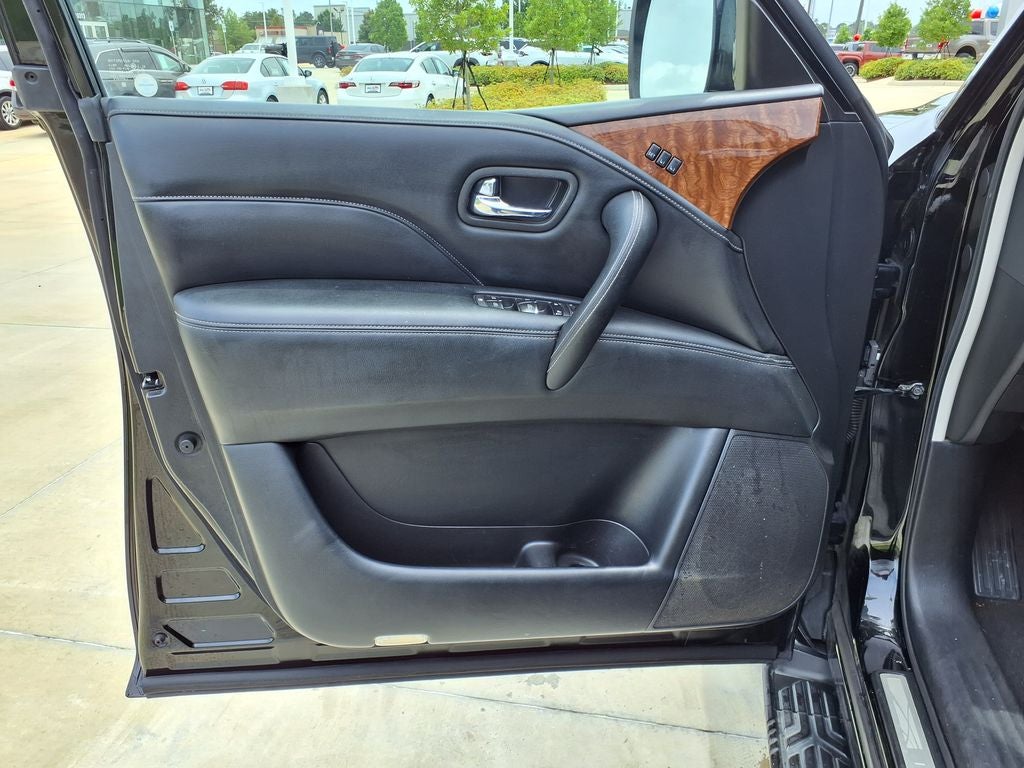 2019 INFINITI QX80 LUXE
