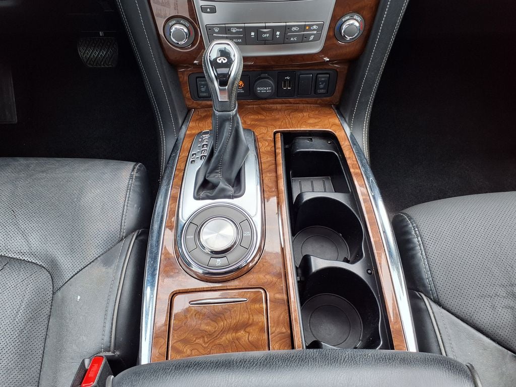 2019 INFINITI QX80 LUXE