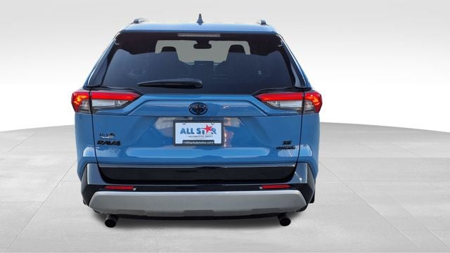 2024 Toyota RAV4 Hybrid SE