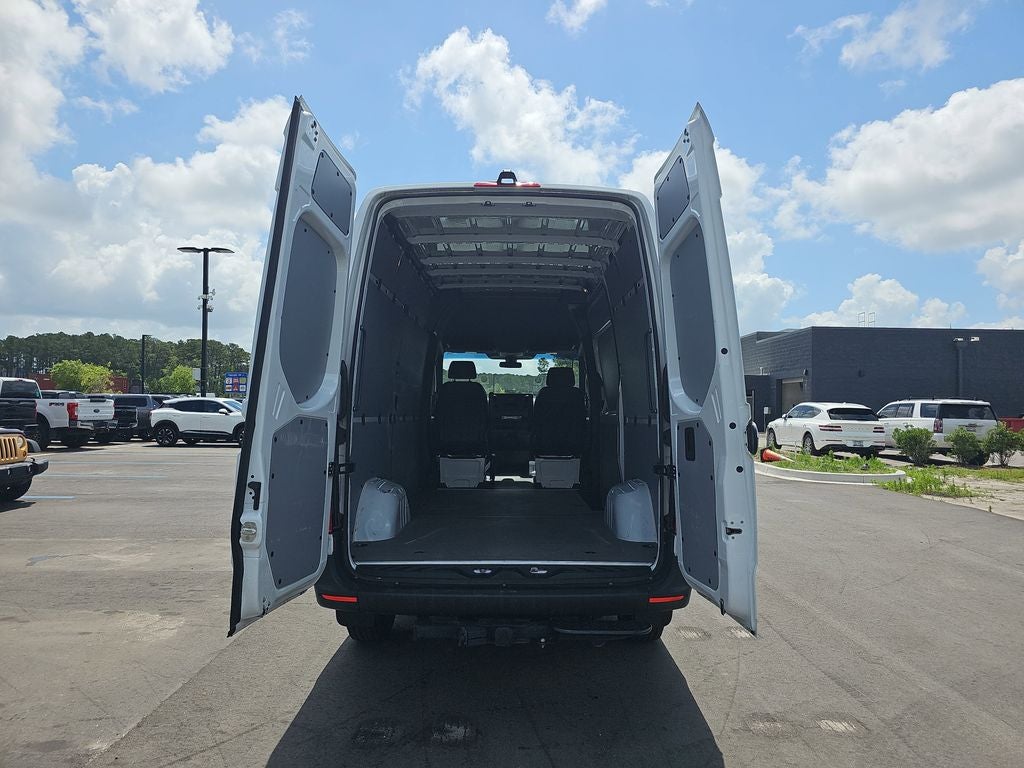 2025 Mercedes-Benz Sprinter 2500 Cargo 144 WB