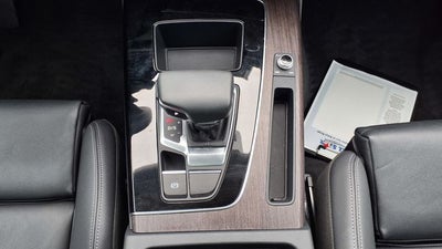 2024 Audi Q5 45 S line Premium quattro