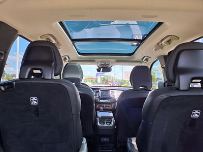 2023 Volvo XC90 B6 Plus 6-Seater