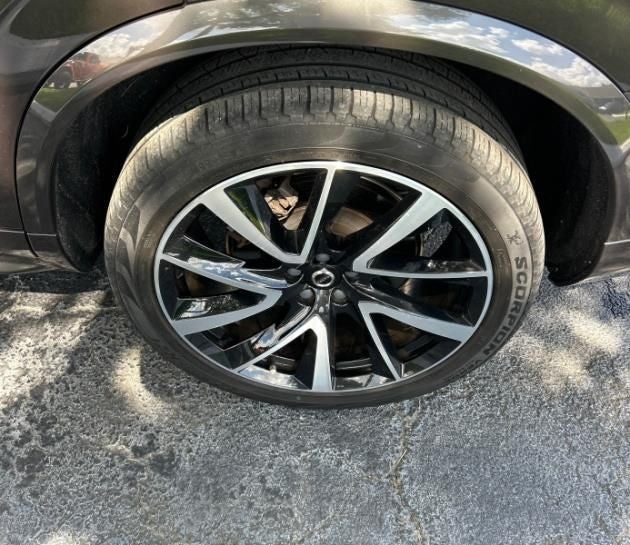 2023 Volvo XC90 B6 Plus 7-Seater