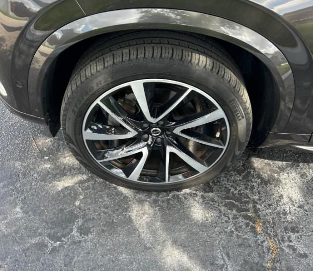 2023 Volvo XC90 B6 Plus 7-Seater