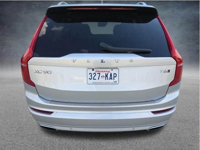 2018 Volvo XC90 T6 Momentum