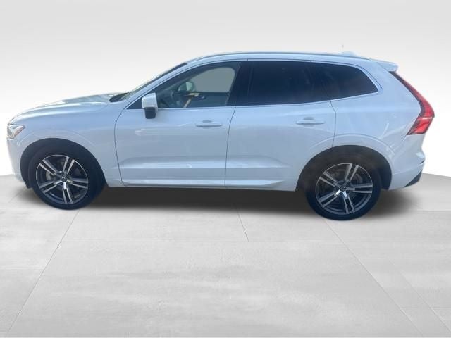 2021 Volvo XC60 T6 Momentum