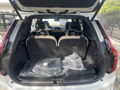 2026 Volvo XC90 B5 Plus