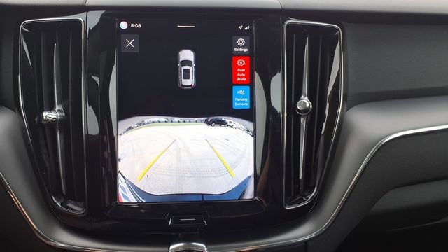 2025 Volvo XC60 B5 Core