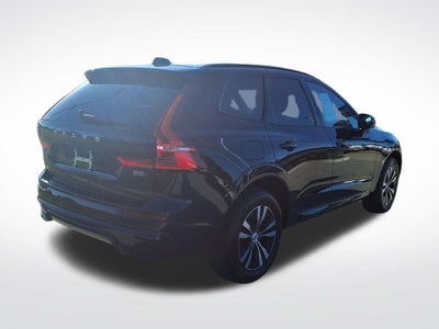 2025 Volvo XC60 B5 Core