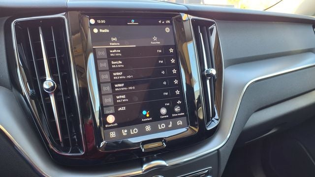 2025 Volvo XC60 B5 Core