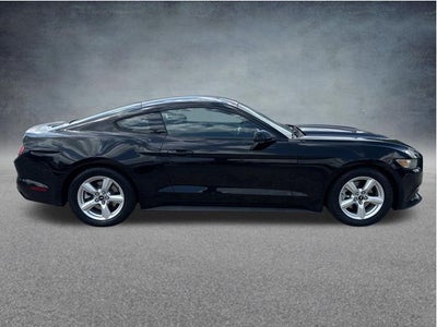 2017 Ford Mustang V6