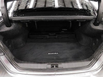 2022 Nissan Maxima SR