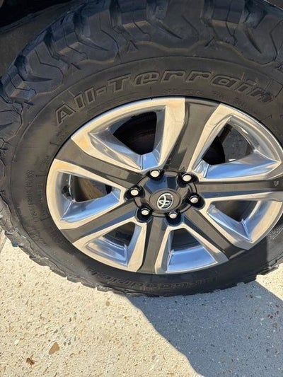 2022 Toyota Tacoma TRD Off-Road V6