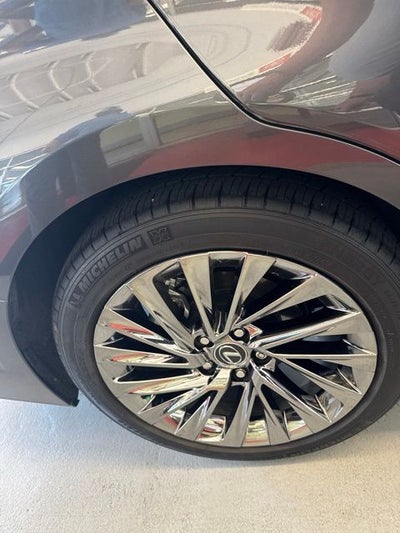2024 Lexus ES 350 Ultra Luxury