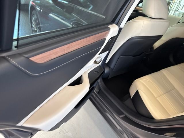 2024 Lexus ES 350 Ultra Luxury