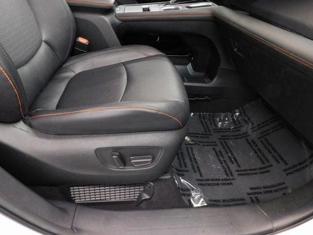 2023 Toyota Sienna XSE 7 Passenger