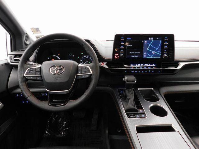 2023 Toyota Sienna XSE 7 Passenger