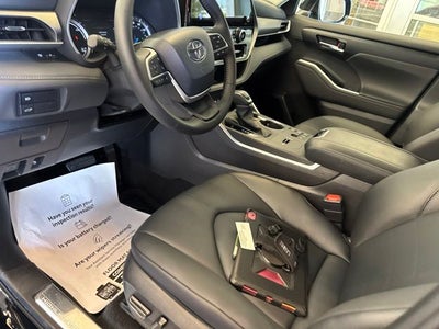 2026 Toyota Highlander Hybrid XLE