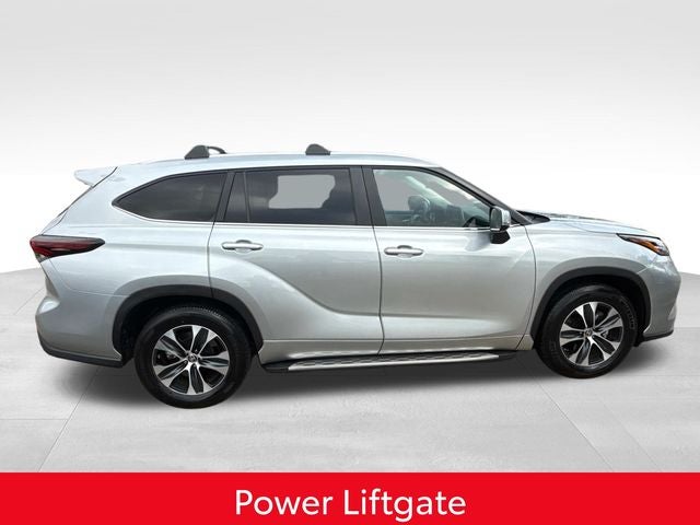 2025 Toyota Highlander XLE