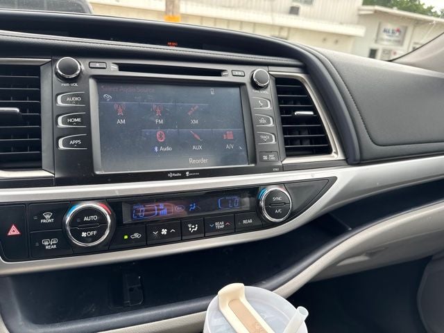2015 Toyota Highlander XLE V6